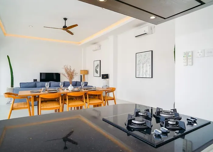 Villa 4br Family In *