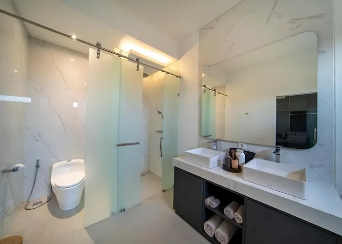 4br Family In Villa *